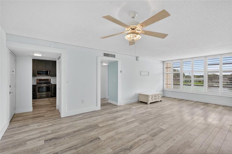 7465 Bay Island Dr S #217, South Pasadena, FL 33707