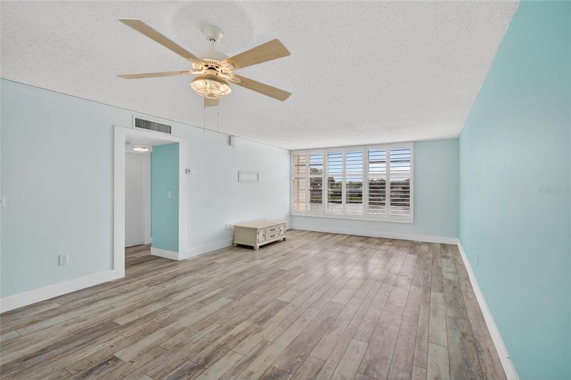 7465 Bay Island Dr S #217, South Pasadena, FL 33707