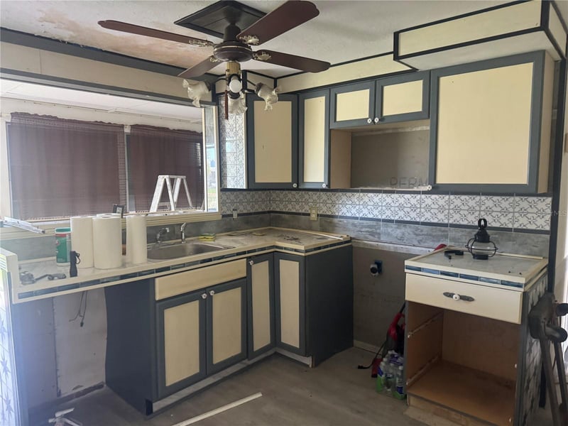 13233 Susan Dr, Hudson, FL 34667