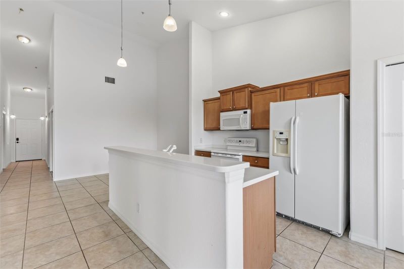 1003 Fairwaycove Ln #207, Bradenton, FL 34212