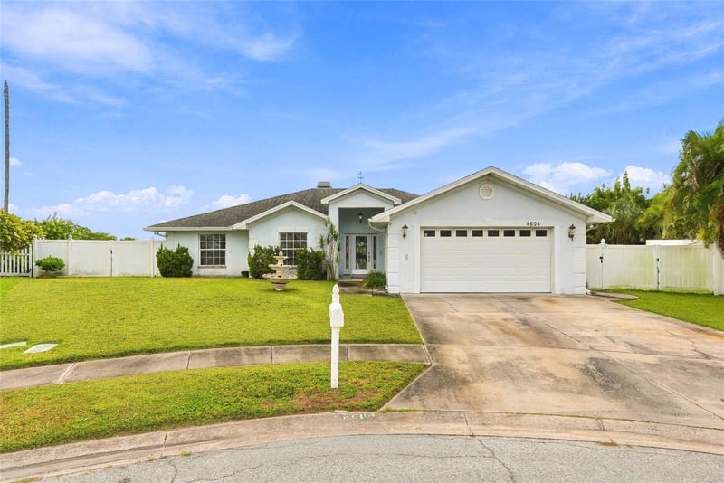 9606 62nd Ave N, St Petersburg, FL 33708