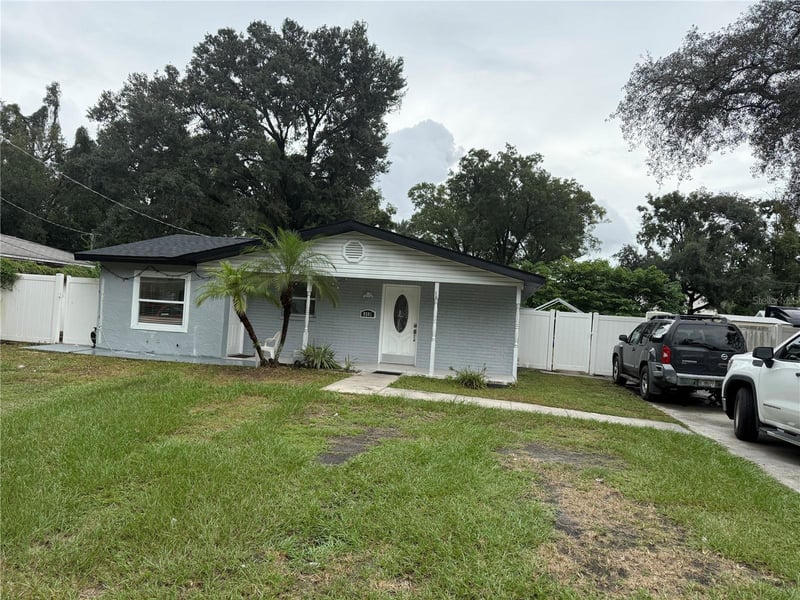 8501 N Packwood Ave, Tampa, FL 33604