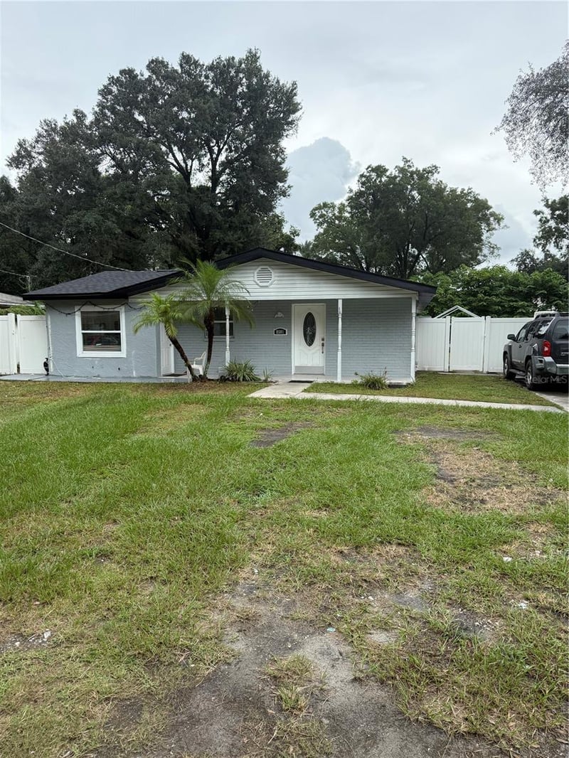 8501 N Packwood Ave, Tampa, FL 33604