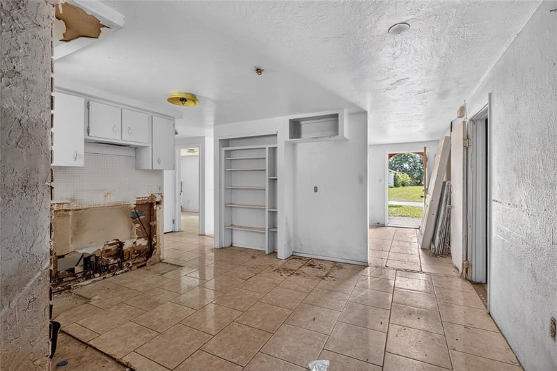 6701 Pomander Ave, New Port Richey, FL 34653