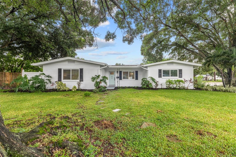 5618 31st Ave N, St Petersburg, FL 33710