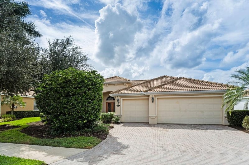 522 River Crane St, Bradenton, FL 34212
