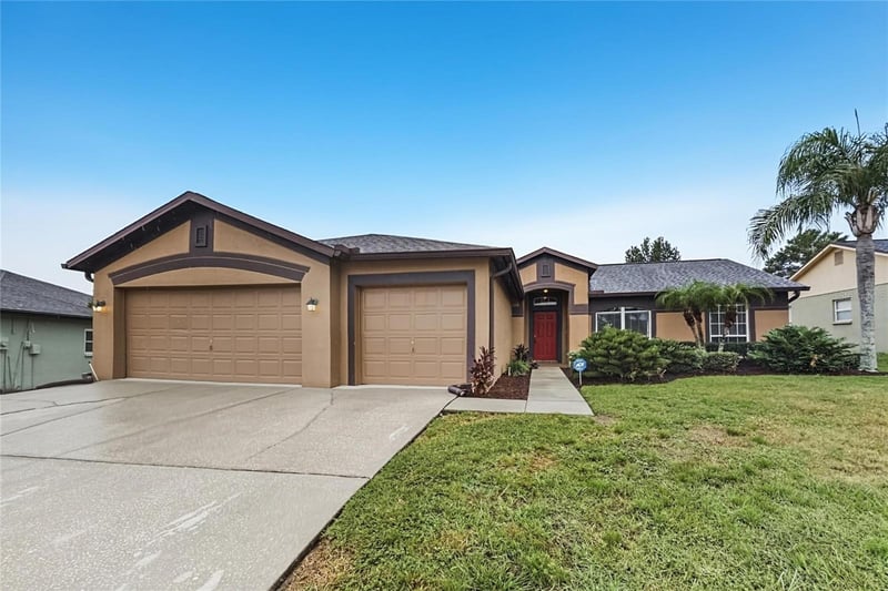 12807 Raysbrook Dr, Riverview, FL 33569