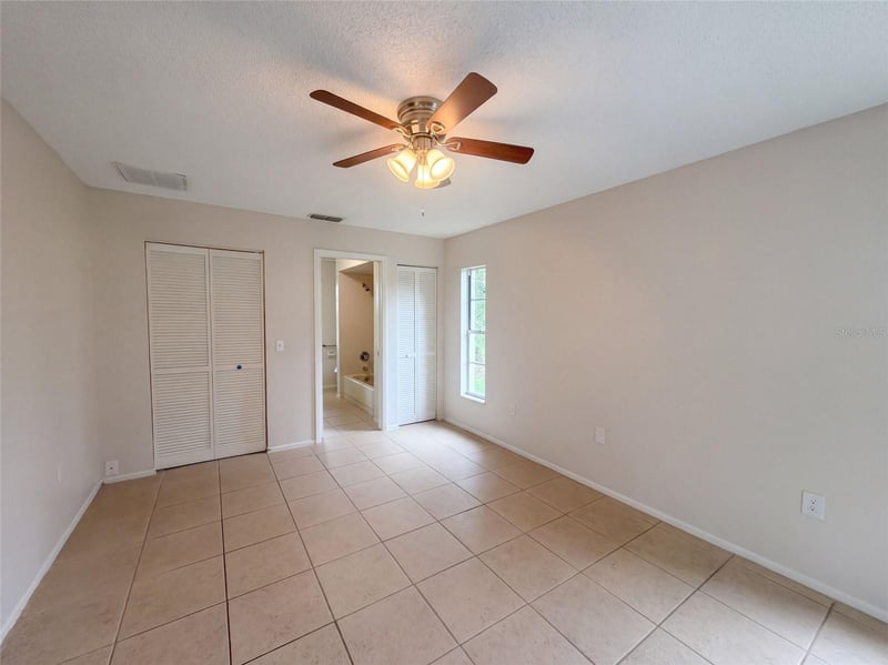 12054 Joe Herrmann Dr, San Antonio, FL 33576