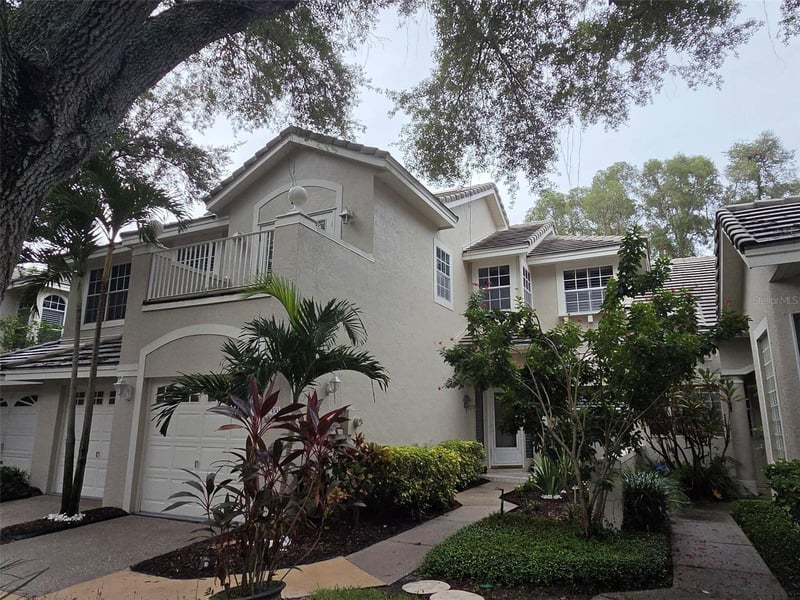 450 Date Palm Ct NE, St Petersburg, FL 33703