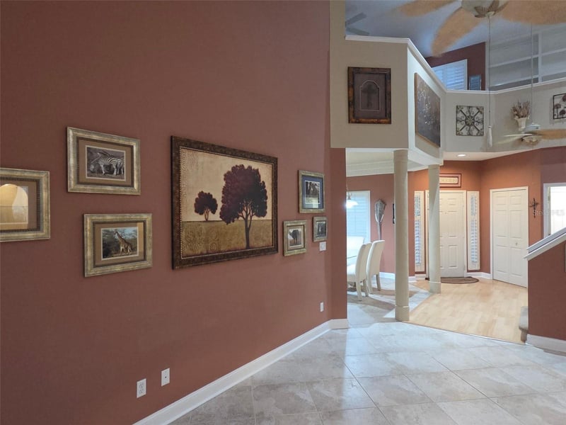 450 Date Palm Ct NE, St Petersburg, FL 33703