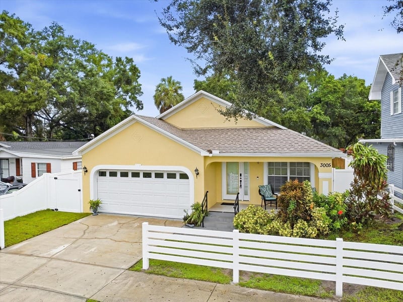 3005 W Chestnut St, Tampa, FL 33607