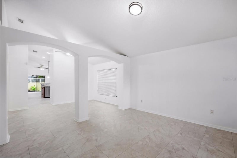3005 W Chestnut St, Tampa, FL 33607