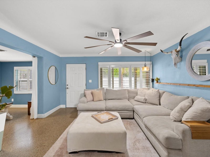 2375 N 81st St N, St Petersburg, FL 33710