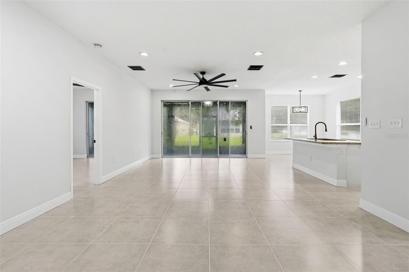 8201 Cypress Breeze Way, Tampa, FL 33647