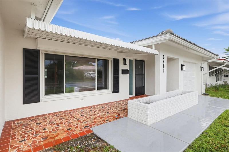 9640 45th St N, Pinellas Park, FL 33782
