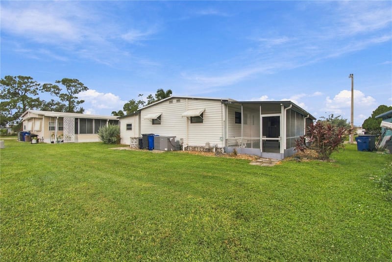 104 52nd Avenue Pz E, Bradenton, FL 34203
