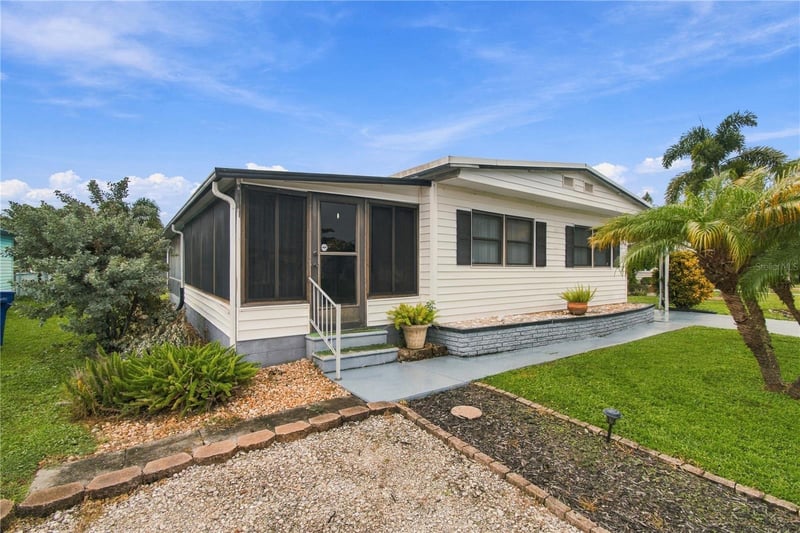 104 52nd Avenue Pz E, Bradenton, FL 34203