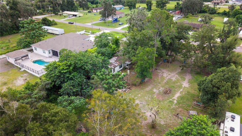9714 Ellison Rd, Thonotosassa, FL 33592