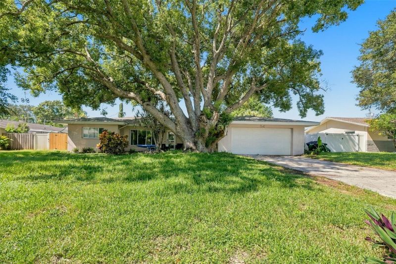 1356 Woodcrest Ave, Clearwater, FL 33756