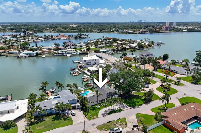 7905 9th Ave S, St Petersburg, FL 33707
