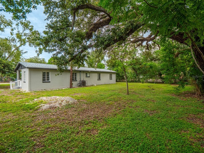 4009 N 27th St, Tampa, FL 33610
