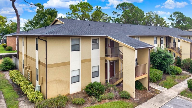 10199 Sailwinds Blvd S #202, Largo, FL 33773