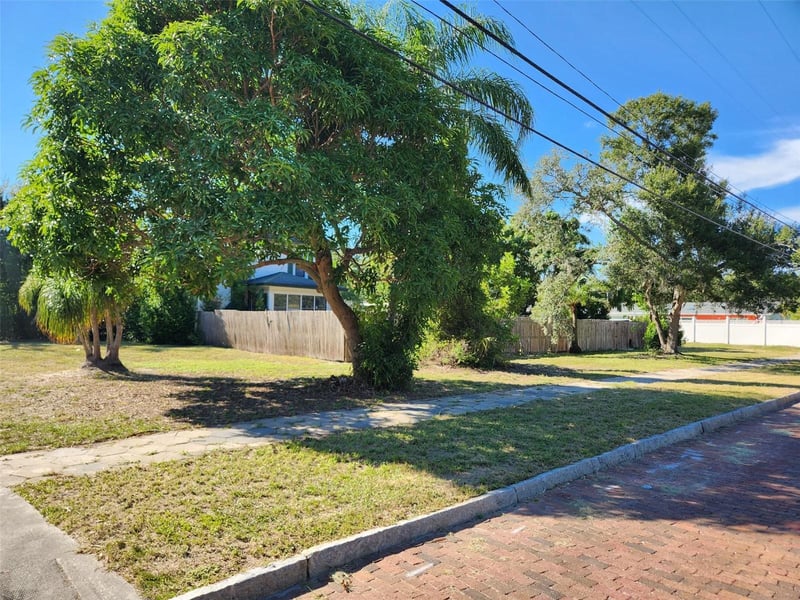 4815 3rd Ave N, St Petersburg, FL 33713