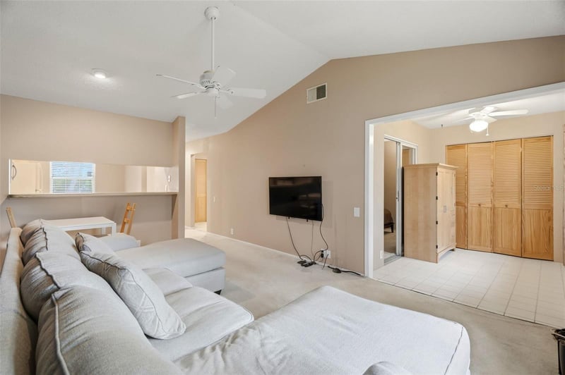 5265 E Bay Dr #723, Clearwater, FL 33764