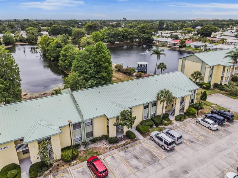 6125 113th St #514, Seminole, FL 33772