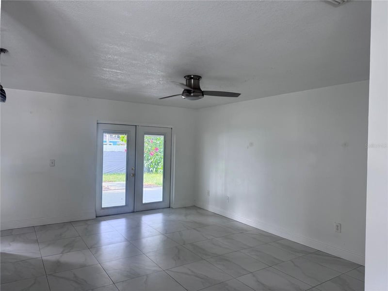 5208 Carrollwood Meadows Dr, Tampa, FL 33625