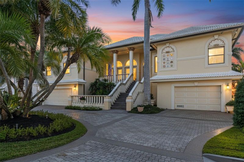 964 Monte Cristo Blvd, Tierra Verde, FL 33715