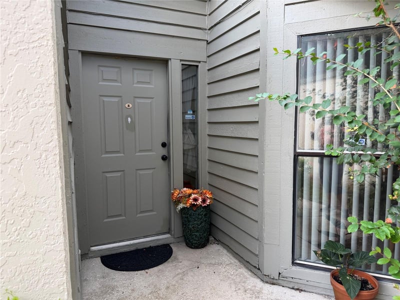 13811 Lazy Oak Dr #21, Tampa, FL 33613