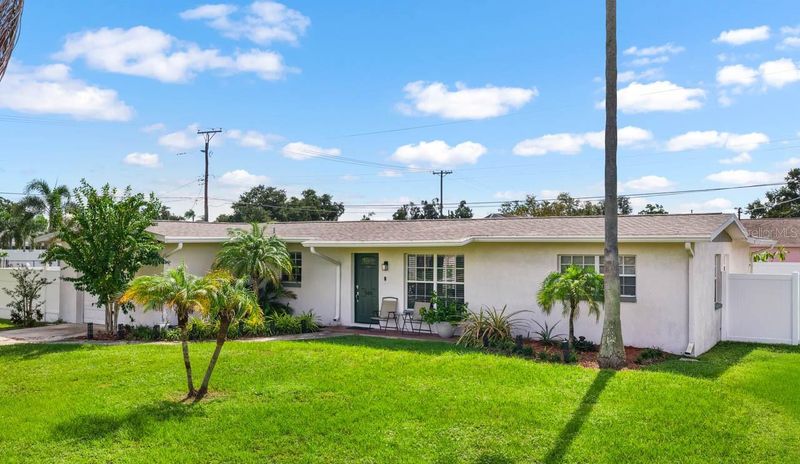 500 Florida Cir S, Apollo Beach, FL 33572
