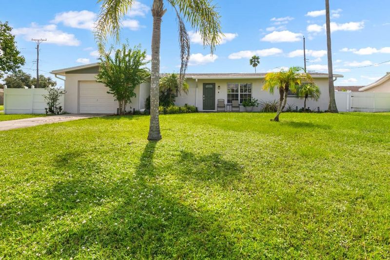 500 Florida Cir S, Apollo Beach, FL 33572