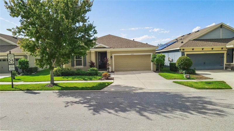6005 Shadowlake Dr, Apollo Beach, FL 33572