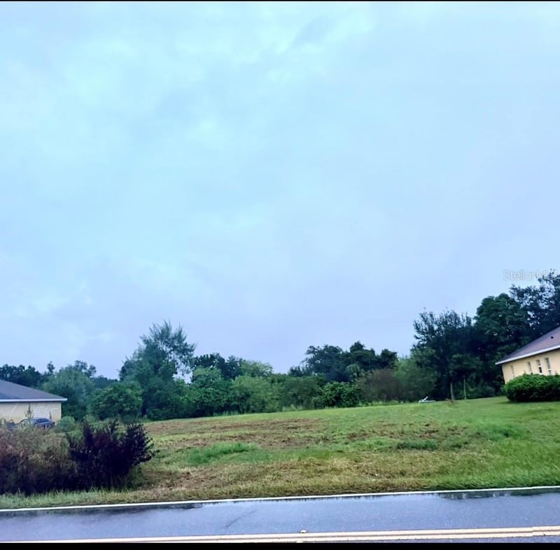 1102 6th St SE, Ruskin, FL 33570