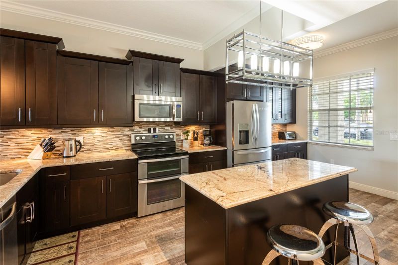6808 Dali Ave #104, Land O Lakes, FL 34637