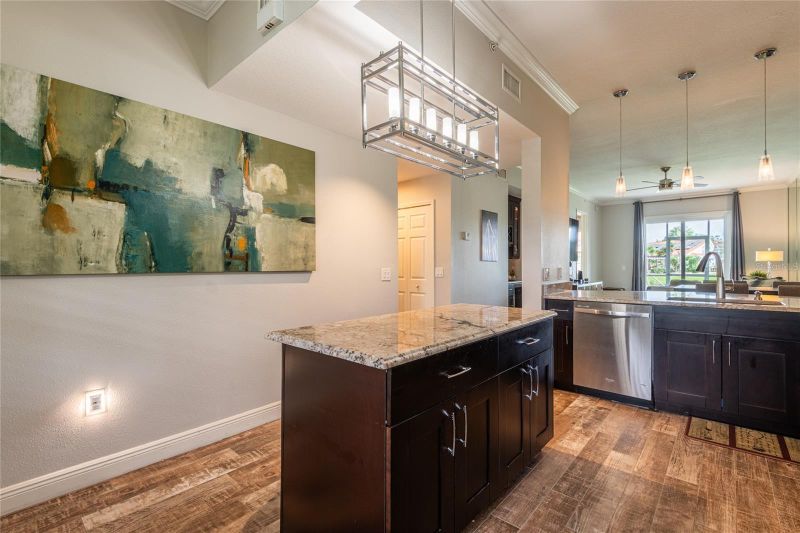6808 Dali Ave #104, Land O Lakes, FL 34637