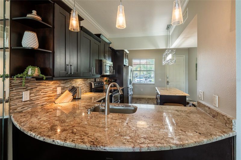 6808 Dali Ave #104, Land O Lakes, FL 34637