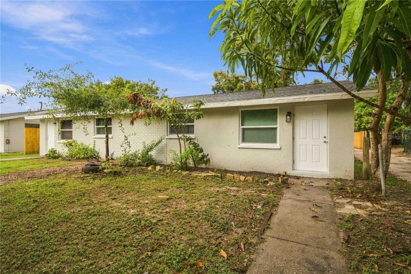 4212 9th St E, Bradenton, FL 34208