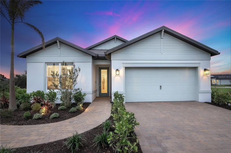 16321 Lilly Elaine Way, Bradenton, FL 34212