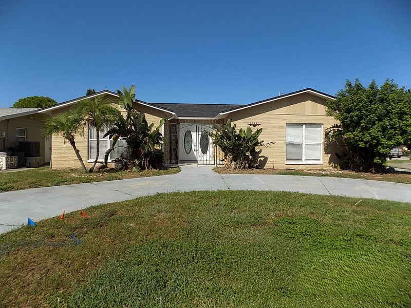 13701 Garris Dr, Hudson, FL 34667