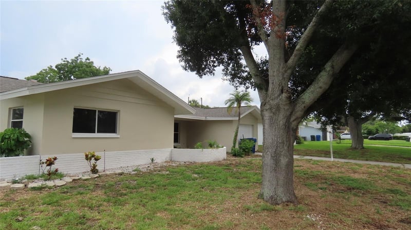 12713 137th Ln, Largo, FL 33774
