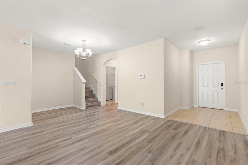 2719 Garden Falls Dr, Brandon, FL 33511