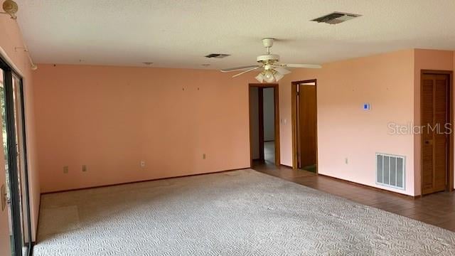 505 Village Oak Dr, Tarpon Springs, FL 34689