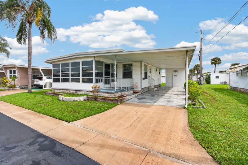 2000 E Bay Dr #87, Largo, FL 33771