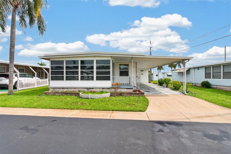 2000 E Bay Dr #87, Largo, FL 33771