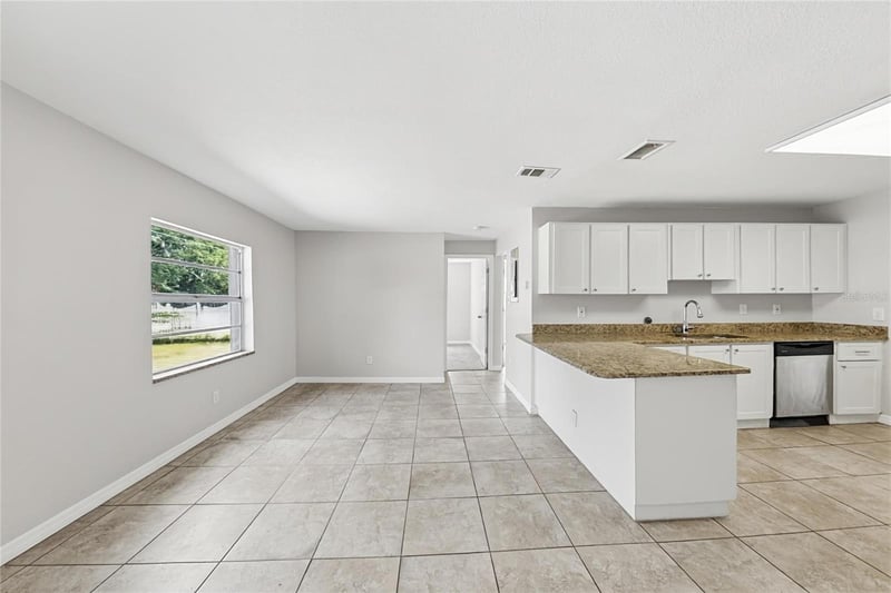 2903 E 97th Ave, Tampa, FL 33612