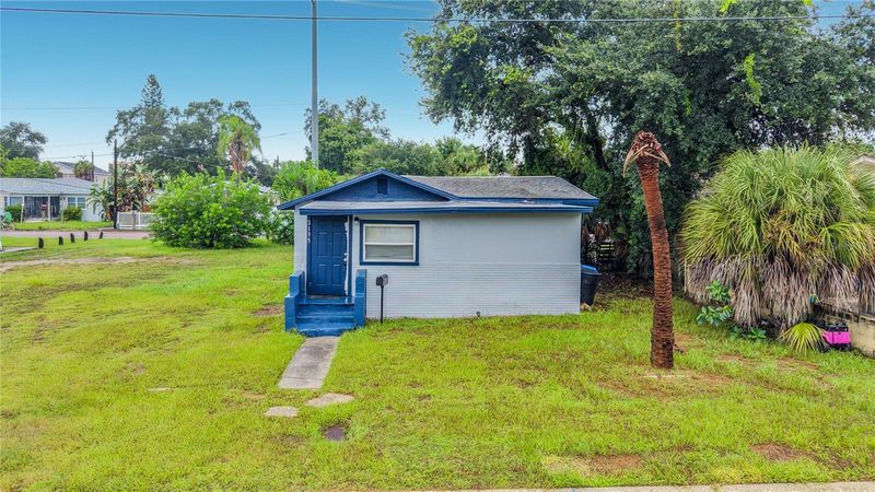 2135 Oakley Ave S, St Petersburg, FL 33712