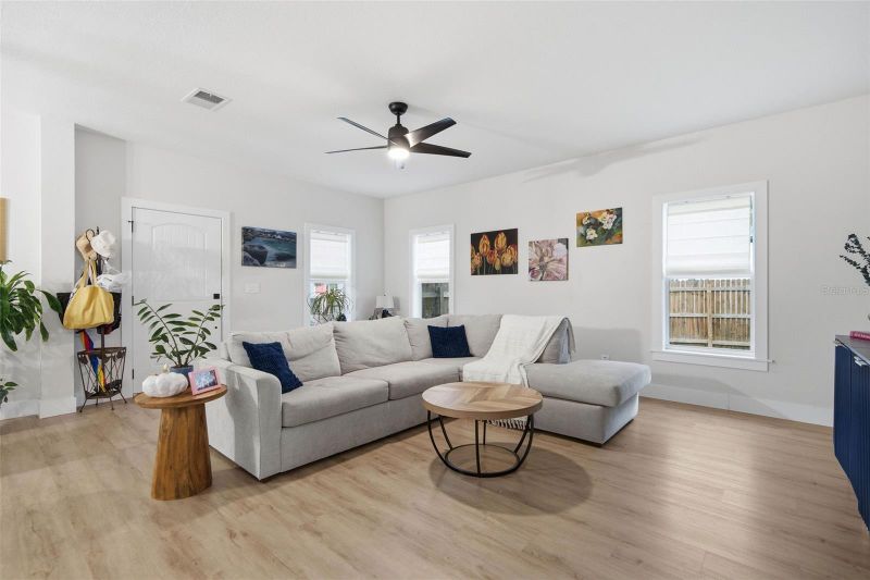 1537 Palmetto St, Clearwater, FL 33755